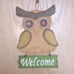 Charming Owl Welcome Sign - Brown and Green